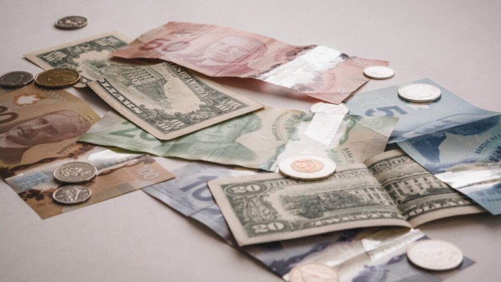 外貨・紙幣と硬貨1